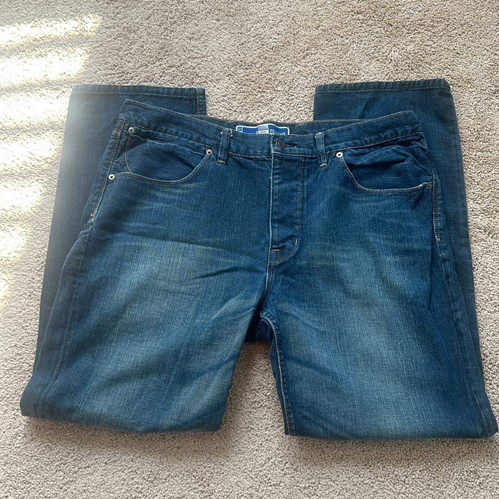 Men’s GAP blue jeans 💙